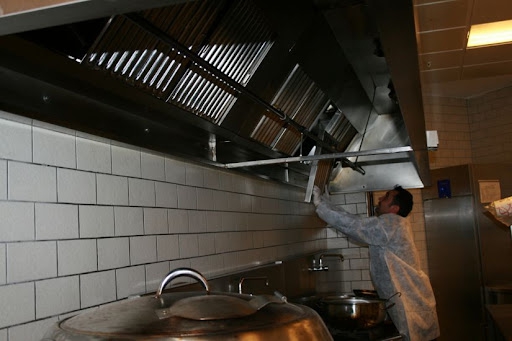 RESTORAN BACA VE DAVLUMBAZ TEMİZLİĞİ